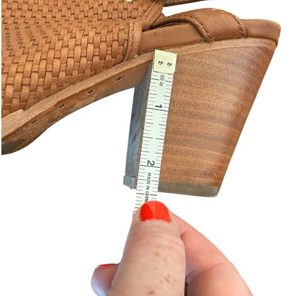 Frye Women's Brown Leather Woven Shield Peep Toe Slingback Heel - Size 10 - Picture 10 of 10